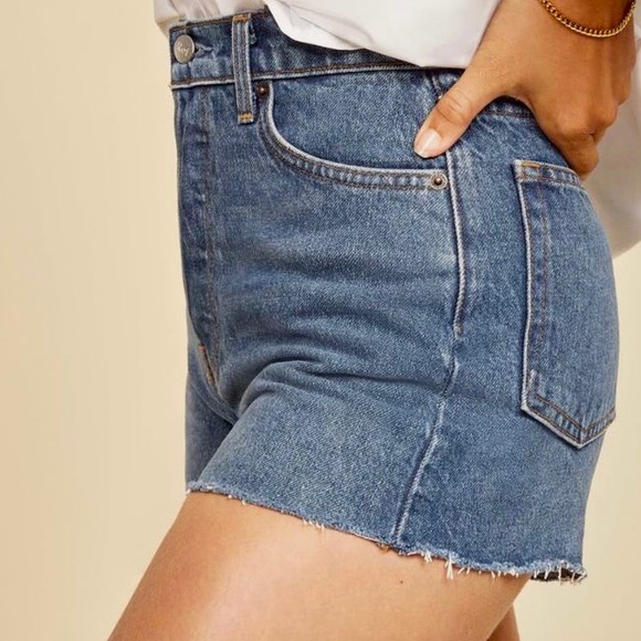 Guess Jean Shorts - Picture 3 of 11
